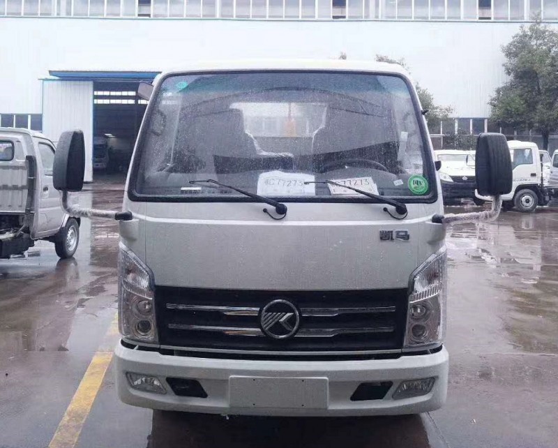 凱馬4方勾臂垃圾車(chē)
