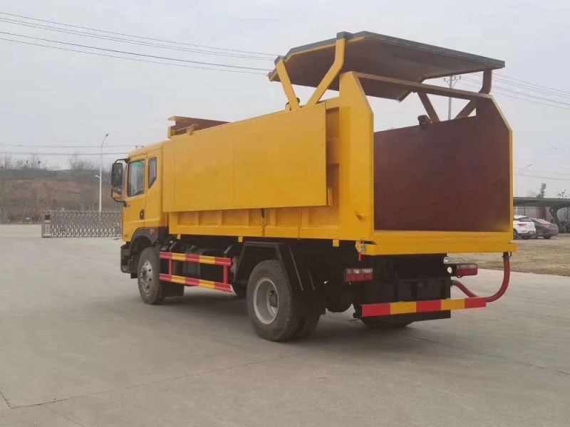 東風(fēng)多利卡D9（12方）對(duì)接垃圾車(chē)