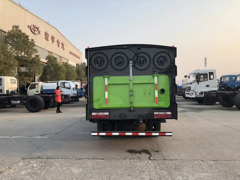 江淮小型5方吸塵車