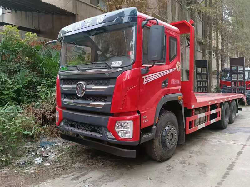 東風(fēng)華神T5后雙橋平板運(yùn)輸車(chē)